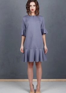Đầm có diềm từ neoprene