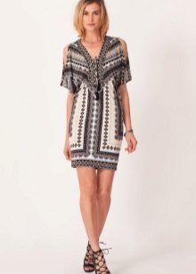 Dress tunic for a walk