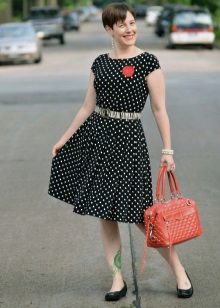 Căn hộ ba lê cho trang phục chấm bi