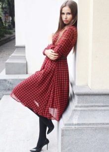 Đầm voan đỏ đen