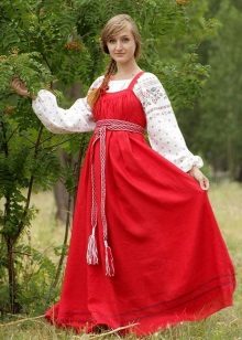 sundress รัสเซียแดง