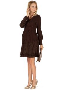Brown niniting maternity dress