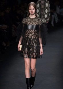 Váy da từ Dolce Gabbana