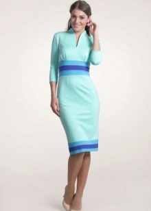 Váy len thẳng đến đầu gối