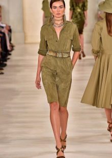 Velvet marsh dress sa estilo ng militar