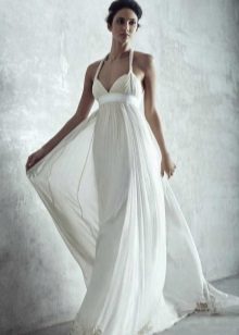 Empire dress na may mga strap