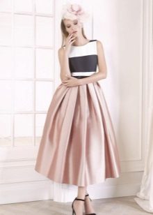 Váy retro tại vũ hội