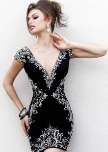 Silver jewelry to a black dress