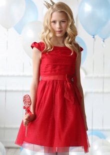 Đầm dự tiệc cho bé gái màu đỏ