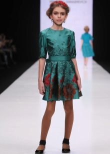 Dress for girls 13-14 years with flowers