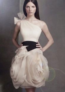 váy organza một vai