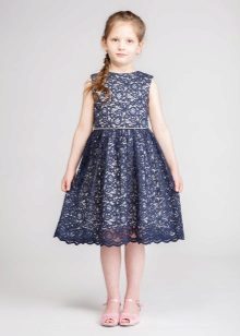 ชุดลูกไม้สำหรับจบการศึกษา 4