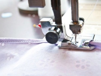 Pagproseso ng mga gilid ng bodice trim damit para sa mga batang babae