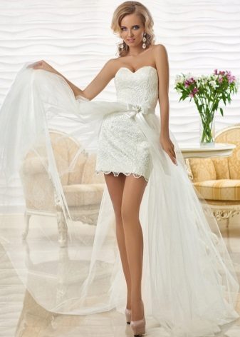 Short wedding dress with a removable train
