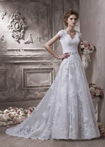 Váy cưới cho đám cưới