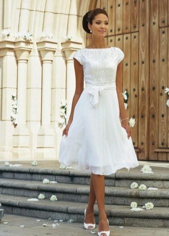 Váy cưới Midi