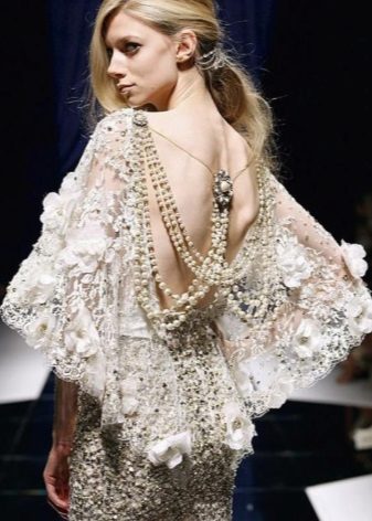 Long wedding dress in vintage style with glass beads