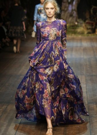 Floral Dress na may Loose Waist