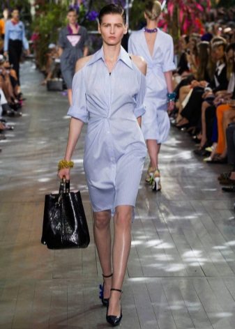 เสื้อเชิ้ตจาก Christian Dior