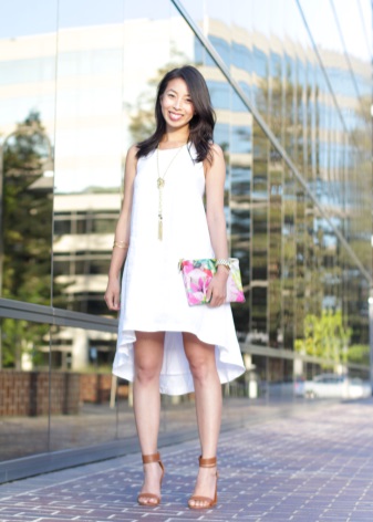 ชุดแต่งกาย A-line