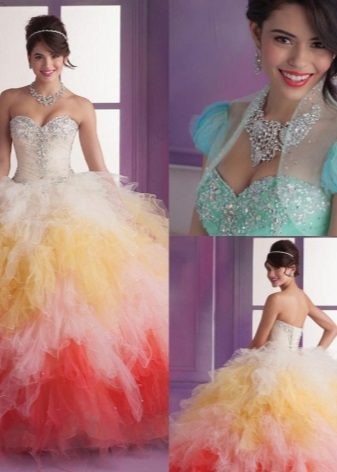 váy organza với váy nhiều lớp