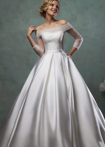 Váy cưới Satin