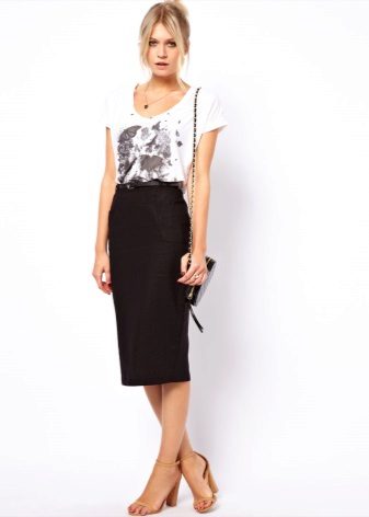 Mataas na baywang Linen Pencil Skirt