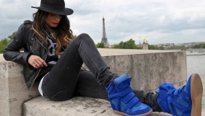 Blue sapatos