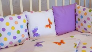 Paano maghugas ng pillow ng feather sa bahay?