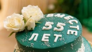 55 ปีในการแต่งงาน: มันเป็นงานแต่งงานแบบไหนและมีการเฉลิมฉลองอย่างไร?
