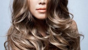 Balayazh sa dark blond hair