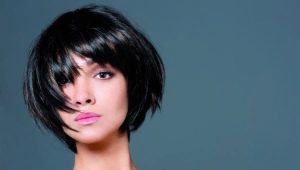 Mga haircuts na may pahilig na bangs: mga tampok at uri