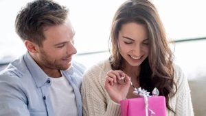 Tặng quà gì cho bạn gái?
