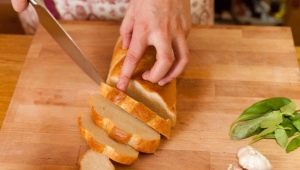 Làm thế nào để chọn một con dao bánh mì?