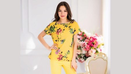 Mga Staple Bluse