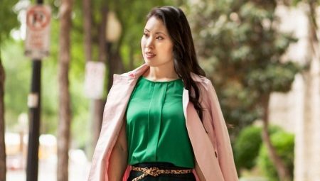 Green blouses