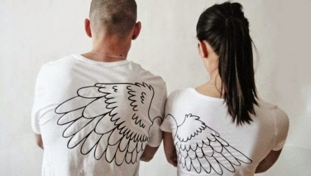 Paired t-shirt para sa dalawa