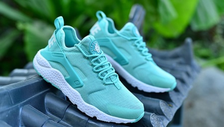รองเท้าผ้าใบ Turquoise