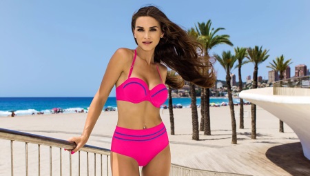 Paano piliin ang tamang sukat ng isang swimsuit at kung aling table ang mag-focus sa?