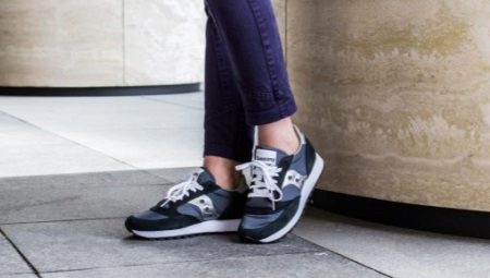 รองเท้าผ้าใบ Saucony