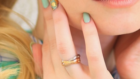 Trinity Ring โดย Cartier