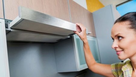 Làm thế nào để rửa mui xe từ chất béo ở nhà?