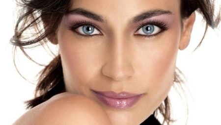 แต่งคิ้ว: เทรนด์แฟชั่นและคำแนะนำจากผู้เชี่ยวชาญ