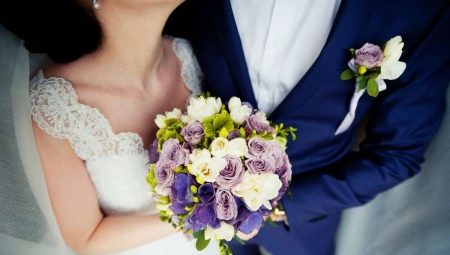 ช่อเจ้าสาวและเจ้าบ่าวของ boutonniere: วิธีการเลือกและจับคู่?