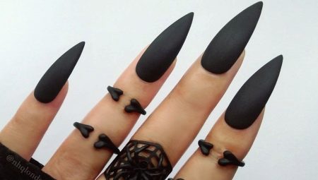Black manicure para sa mahabang mga kuko: kawili-wili at naka-istilong mga ideya sa disenyo