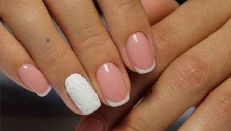 Cream manicure: mga lihim ng disenyo at mga kasalukuyang trend