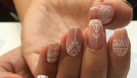 Ang pinakamahusay na mga ideya para sa paglikha ng naka-istilong manicure sa estilo ng mehendi