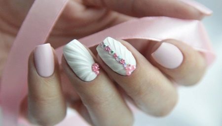 Shells on nails: คุณสมบัติการออกแบบและเทคนิคในการสร้างเล็บ