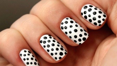 Mga naka-istilong disenyo ng ideya polka dot manicure