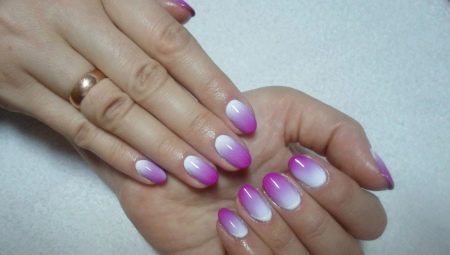 Làm thế nào để tạo một gradient trên sơn móng tay?